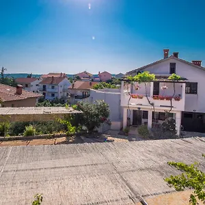  Apartman Rose
